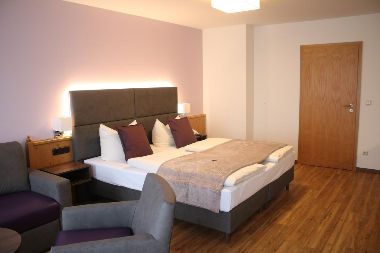 Boutique Hotel Beckenlehner อุนเทอร์ฮาคิง ภายนอก รูปภาพ