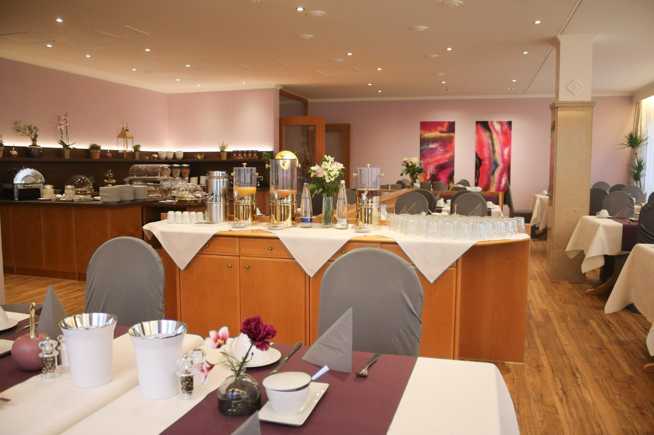 Boutique Hotel Beckenlehner อุนเทอร์ฮาคิง ภายนอก รูปภาพ