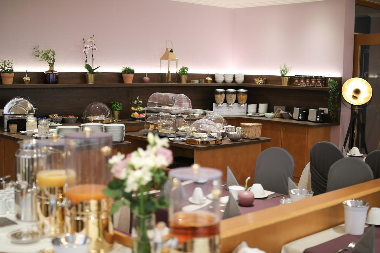 Boutique Hotel Beckenlehner อุนเทอร์ฮาคิง ภายนอก รูปภาพ