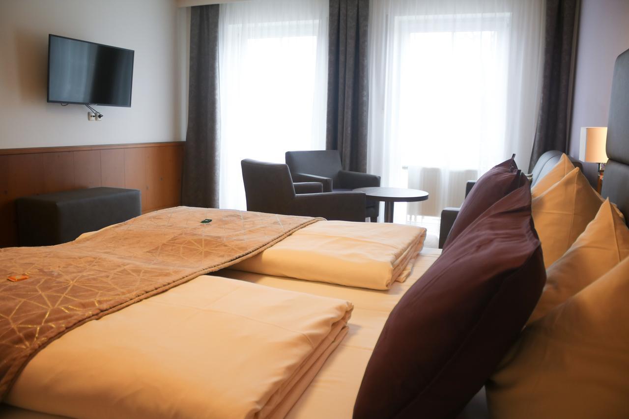 Boutique Hotel Beckenlehner อุนเทอร์ฮาคิง ภายนอก รูปภาพ